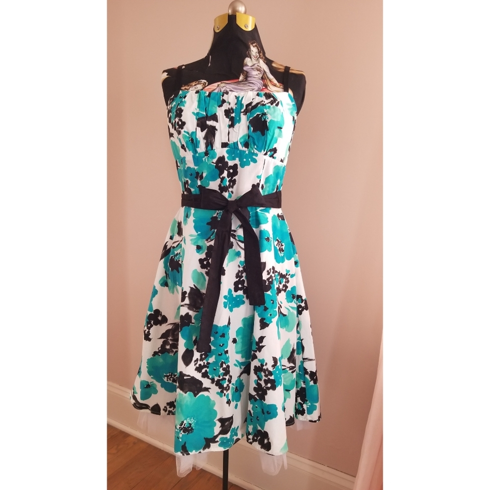 50s style Floral Sundress with Petticoat Sz 8